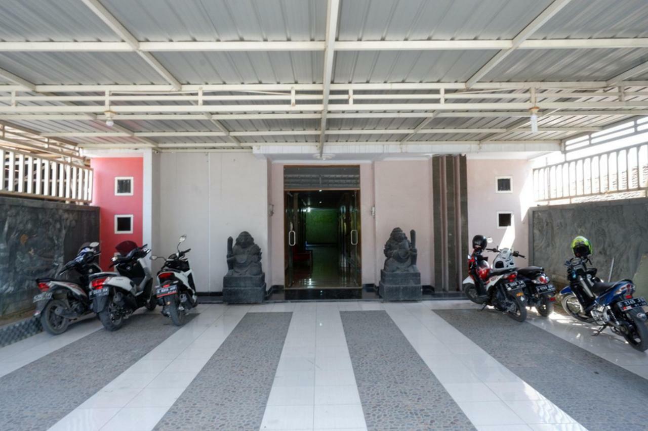 Reddoorz Near Gor Wisanggeni Hotel Tegal  Exterior foto