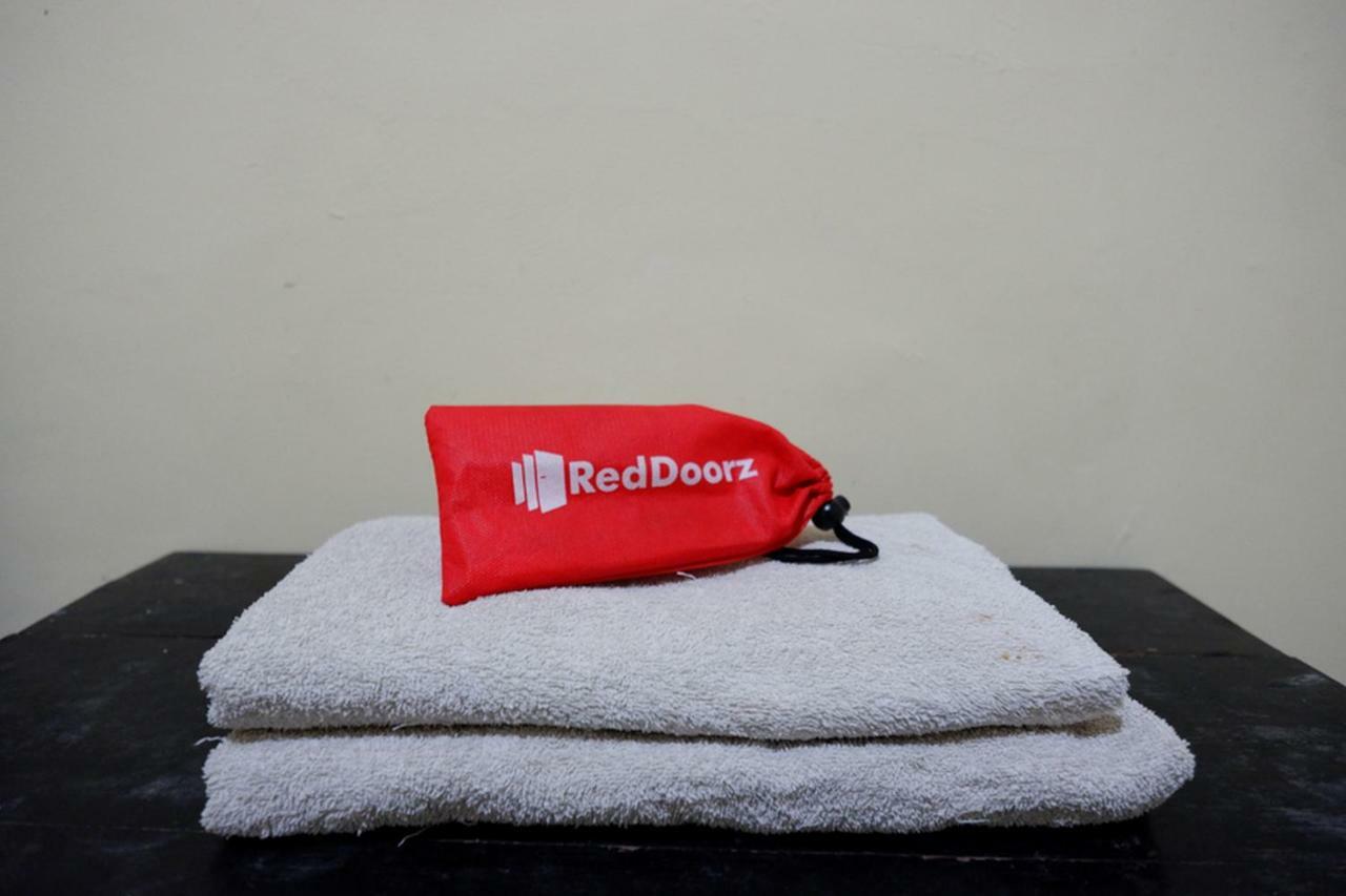 Reddoorz Near Gor Wisanggeni Hotel Tegal  Exterior foto