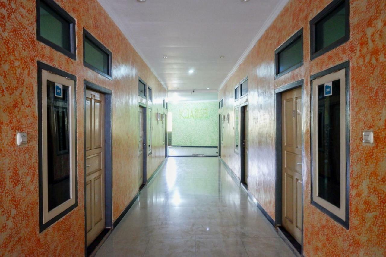 Reddoorz Near Gor Wisanggeni Hotel Tegal  Exterior foto