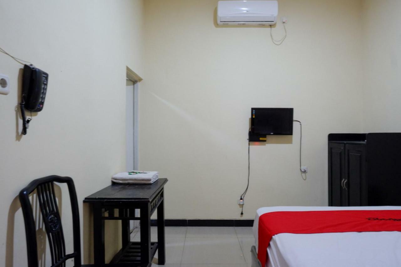 Reddoorz Near Gor Wisanggeni Hotel Tegal  Exterior foto